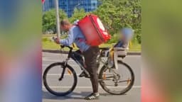  Aurel Simion, Povestea Emoționantă a Livratorului de la Tazz: Muncesc de la 14 ani pentru familia mea