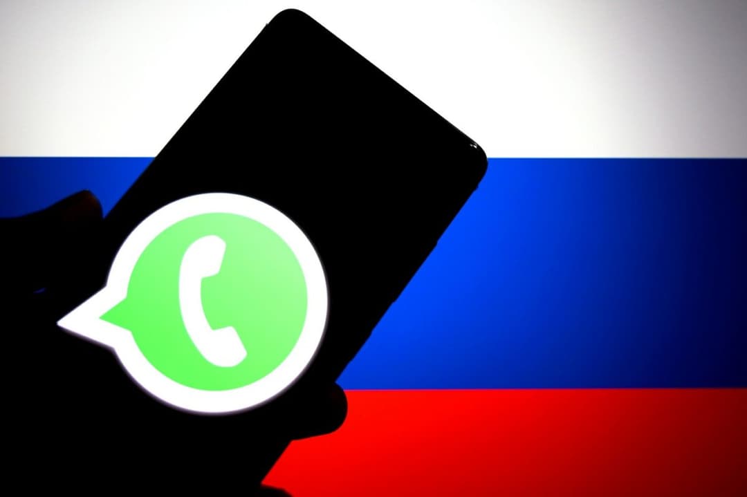 Vladimir Putin interzice WhatsApp în Rusia! Noua aplicație, extrem de strictă – informații esențiale pentru turiști!