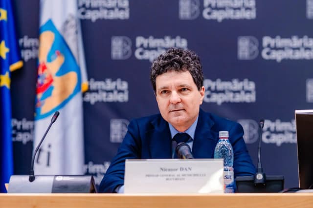  Misiunea Viitorului Mandat – 35 de Ani de Reconstrucție și Angajament Comun pentru România!