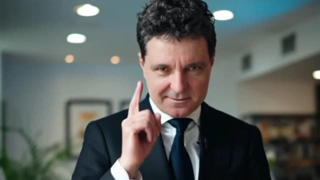  Nu e acceptabil să jignești sute de mii de persoane cu autism din România!