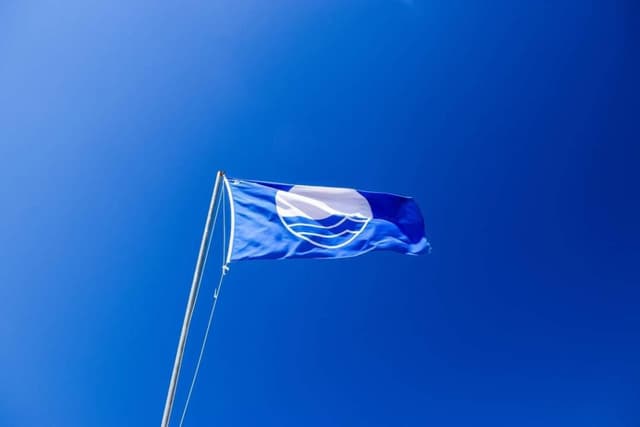 Bulgaria atinge un nou record Blue Flag în 2025, celebrând 30 de ani de premiere pe litoralul său Mării Neagre