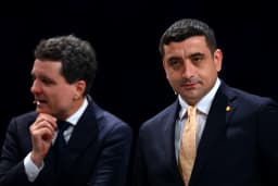Cum s-au modificat preferințele alegătorilor între tururile prezidențiale și ce influență au indecișii asupra rezultatului final