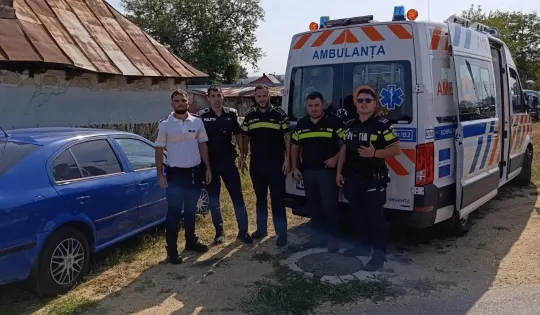 Accident la Horoiata: trei din aceeași familie, evaluați medical