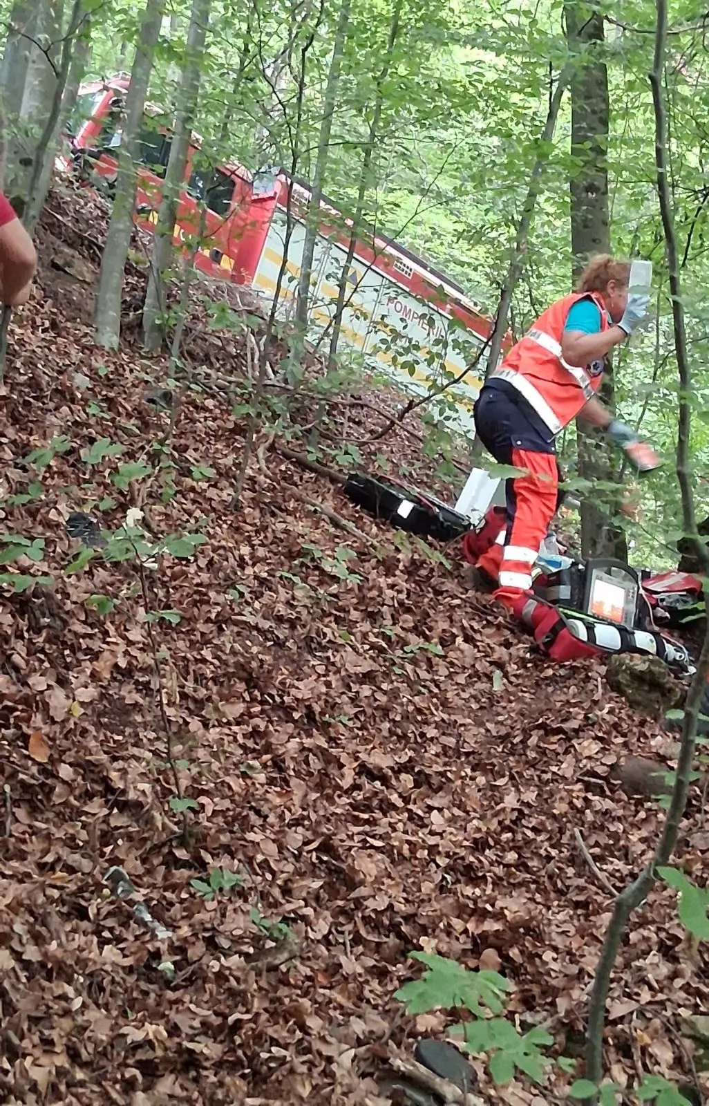 Râpă între Bratca și Damiș: motociclist mort, pompier liber la CPR